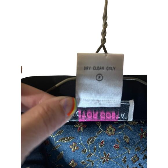 Victor Costa Vintage Women's Velvet Floral Embroidered Jacket Black Size Large - Picture 4 of 10